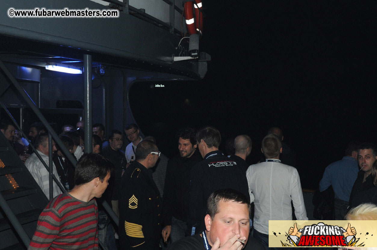 AWM Dinner Boat Cruise