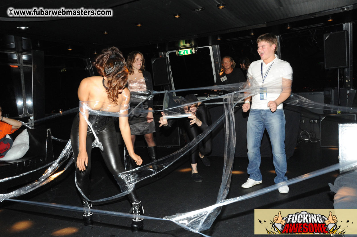 AWM Dinner Boat Cruise