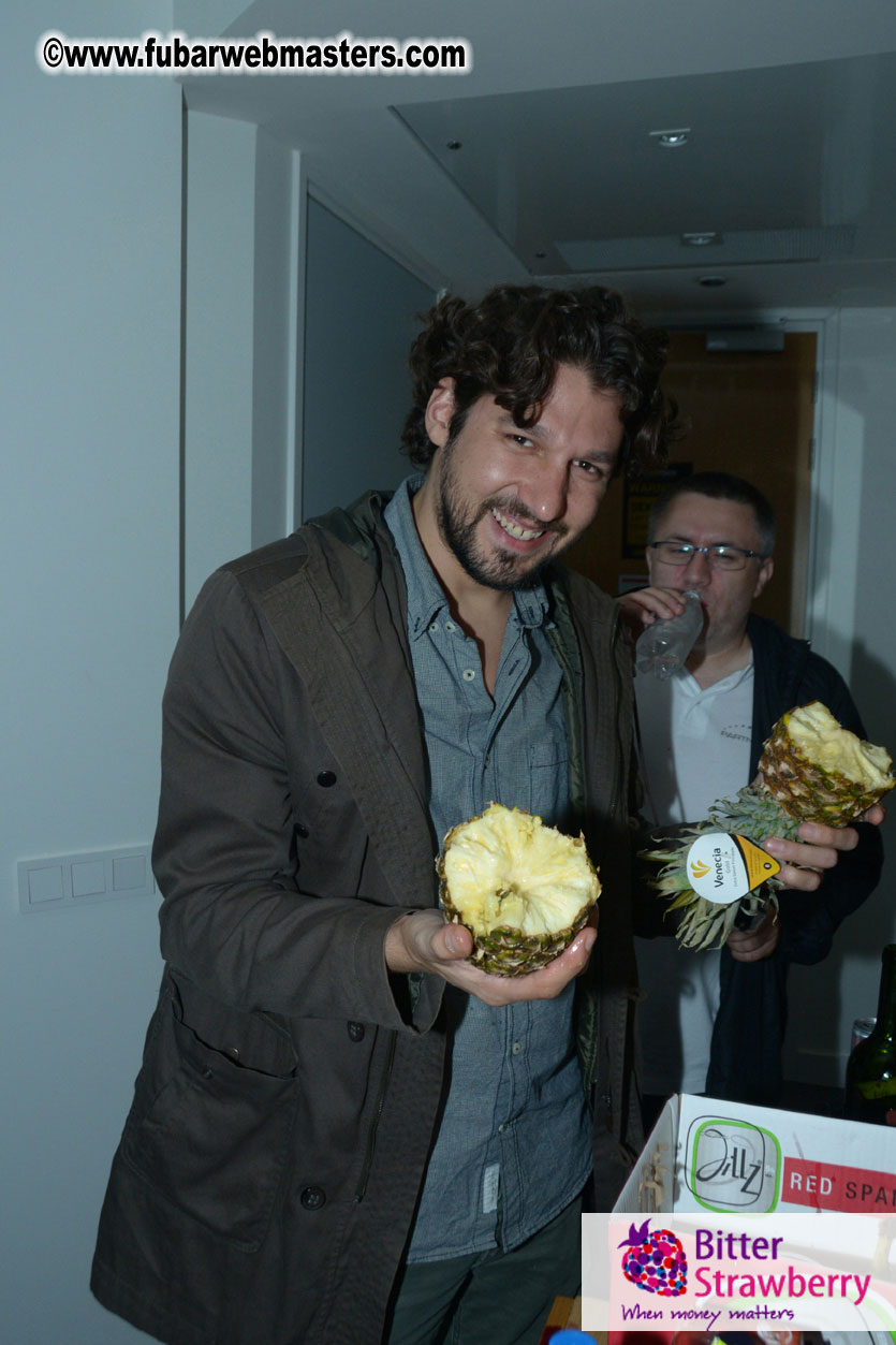 Bitter Strawberry Suite Party