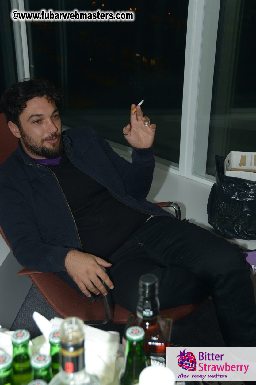 Bitter Strawberry Suite Party