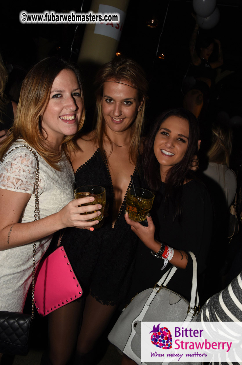 Jasmin White Mascarade