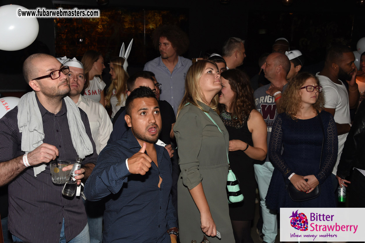 Jasmin White Mascarade