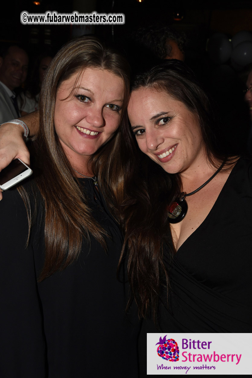 Jasmin White Mascarade