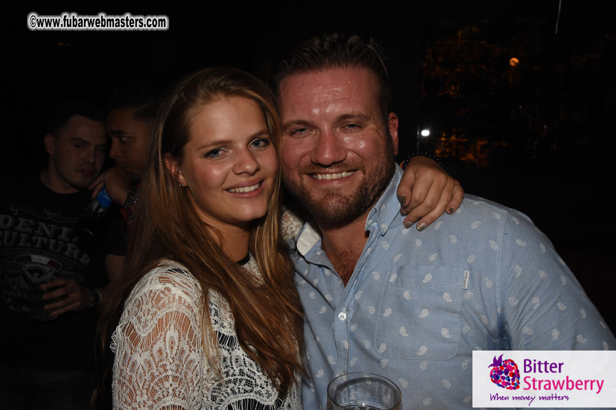 Jasmin White Mascarade