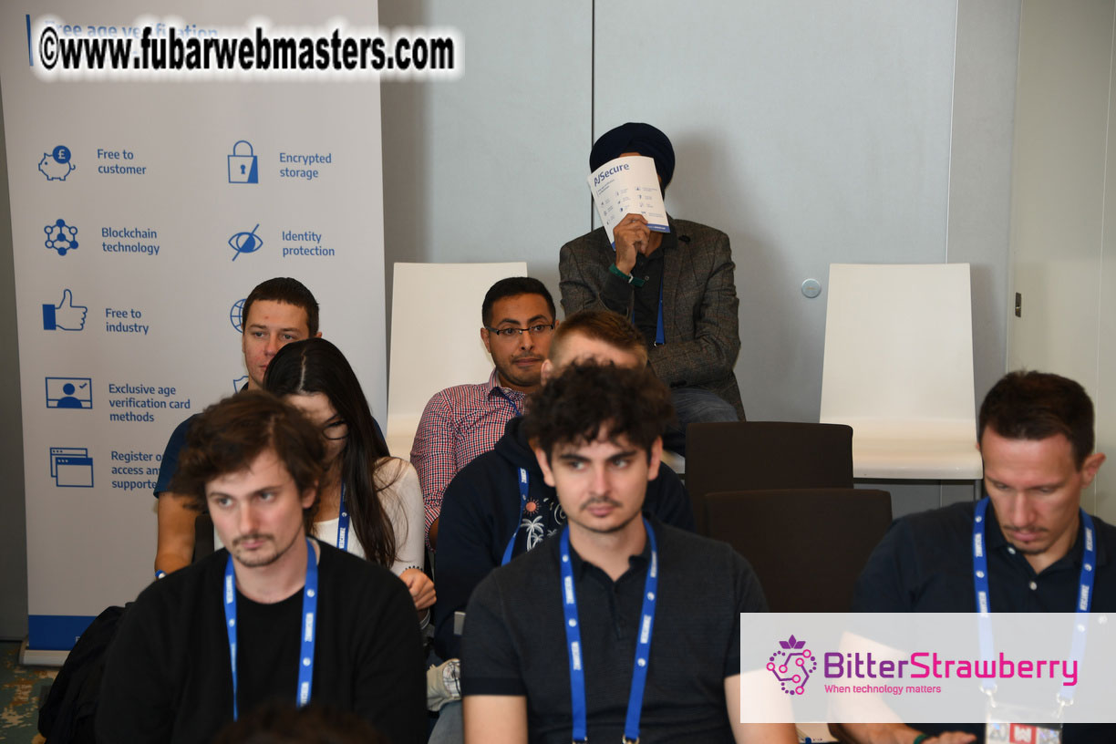 Seminars and Speed Networking