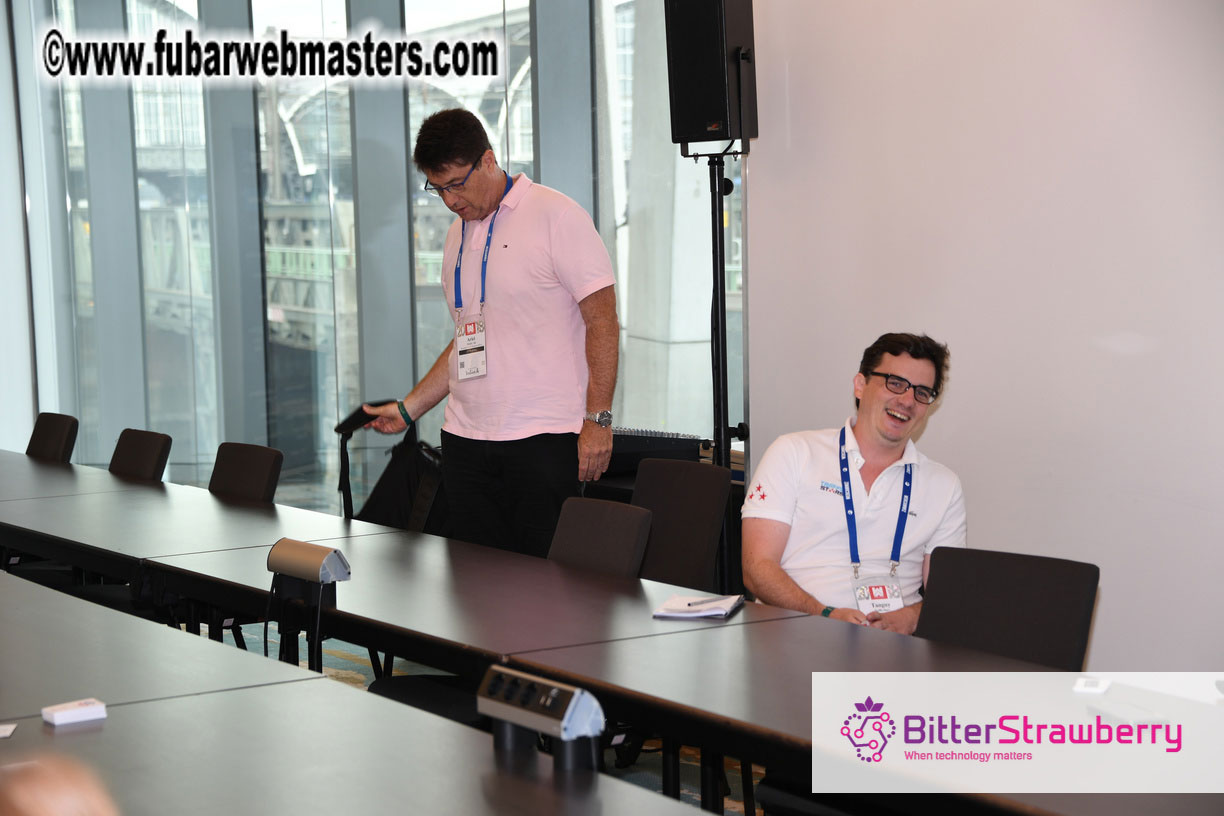 Seminars and Speed Networking