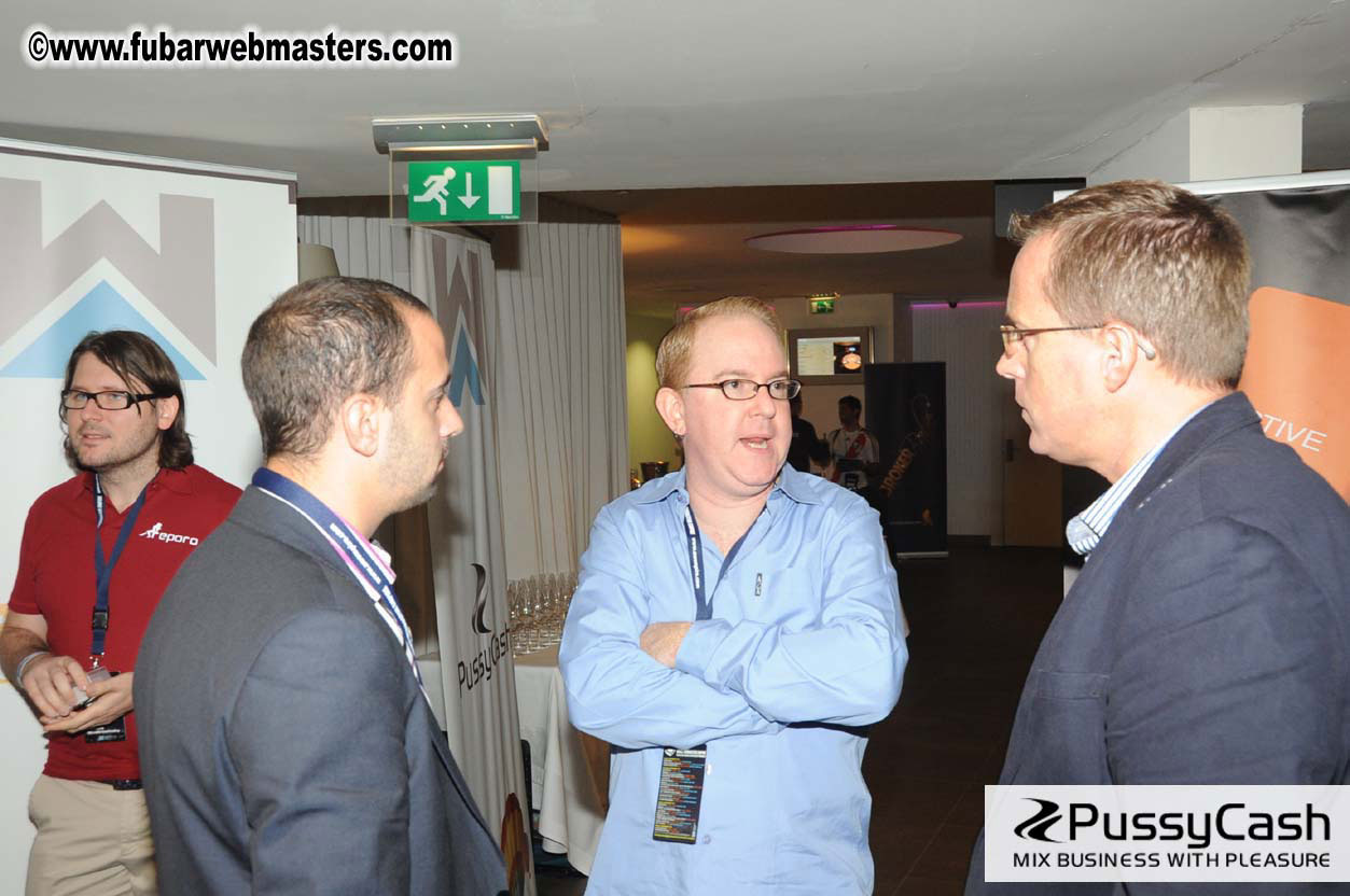 Arrivals, Registration and the Show