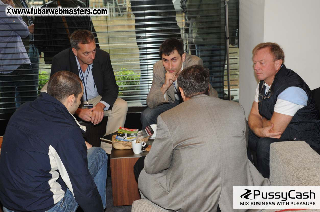 Arrivals, Registration and the Show