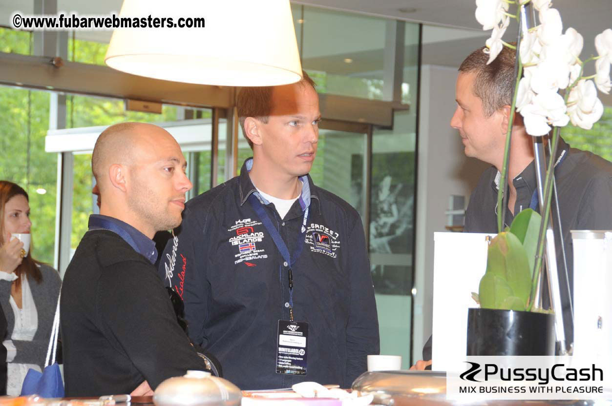 Arrivals, Registration and the Show