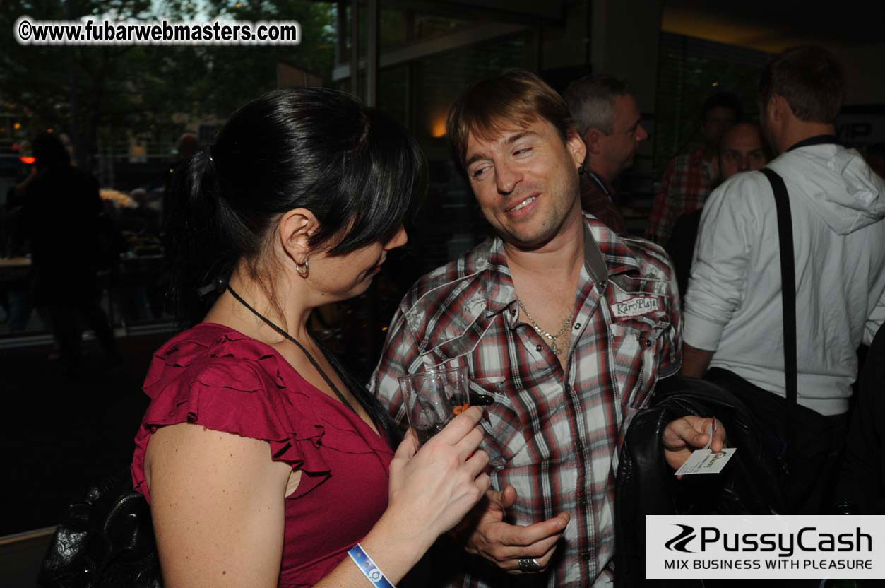 Opening Cocktail Reception