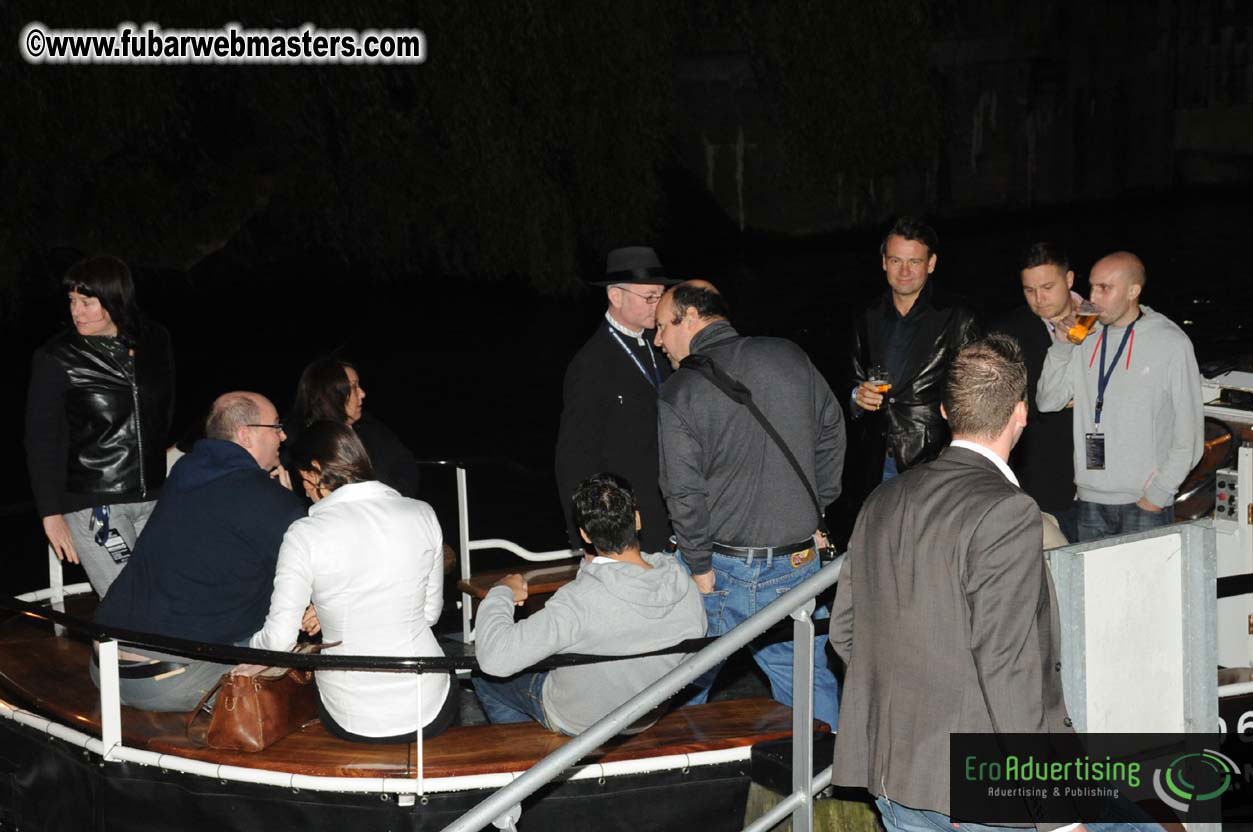 Adult Webmaster Canal Cruise