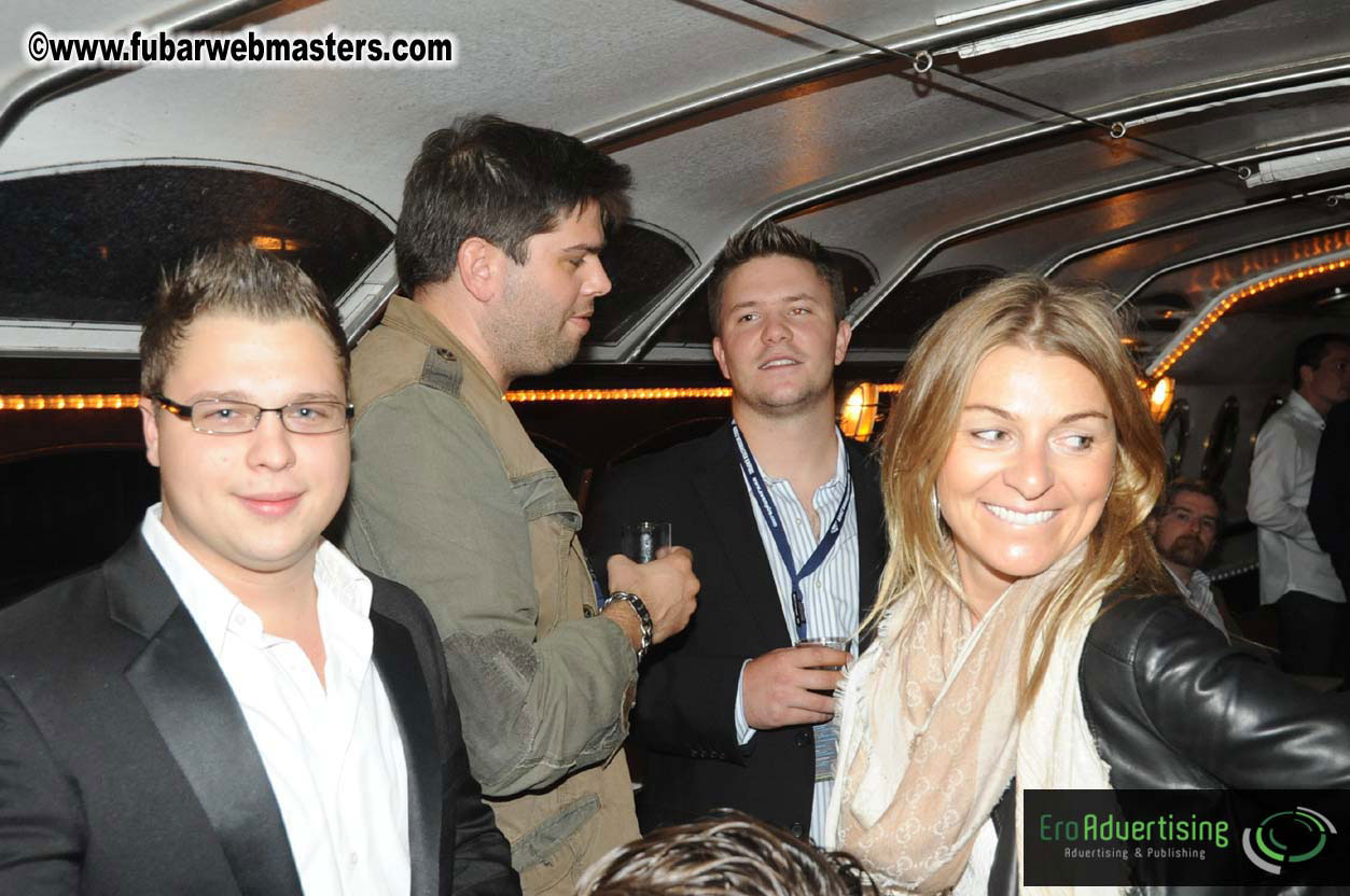 Adult Webmaster Canal Cruise