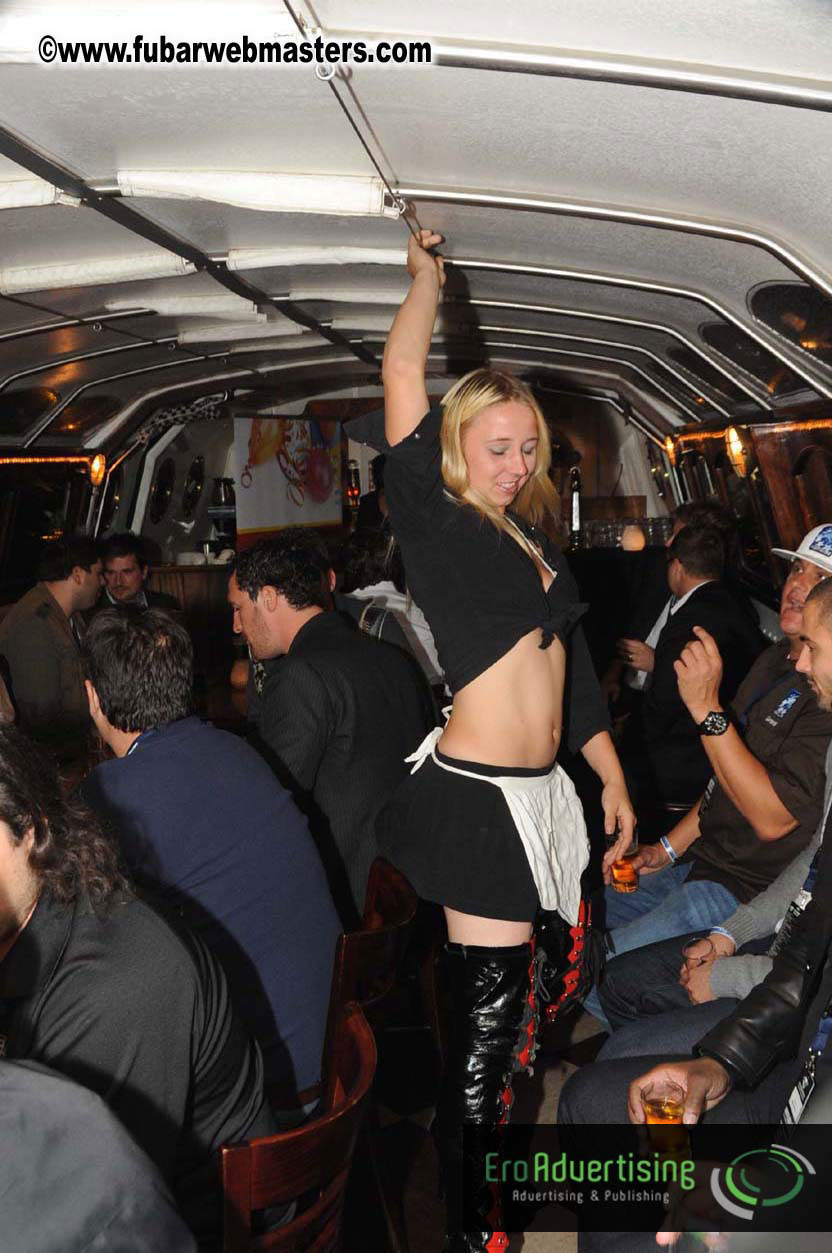 Adult Webmaster Canal Cruise