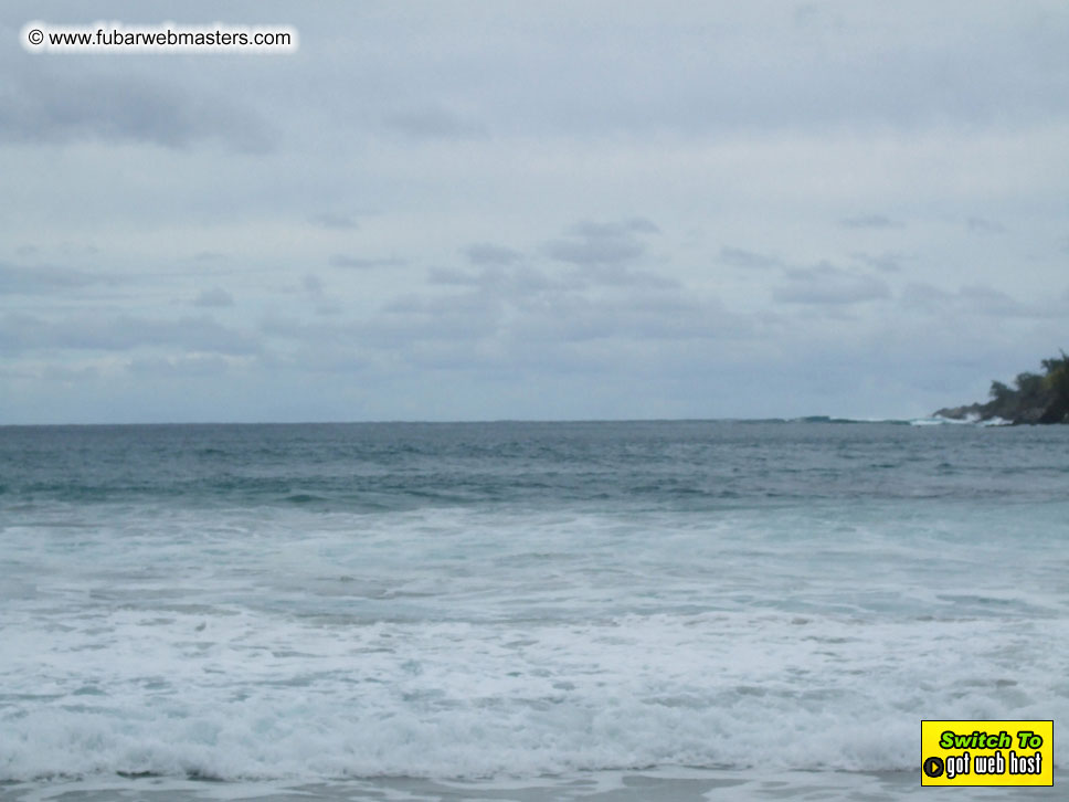 GoodGirl & Baddog's Hawaii Photos