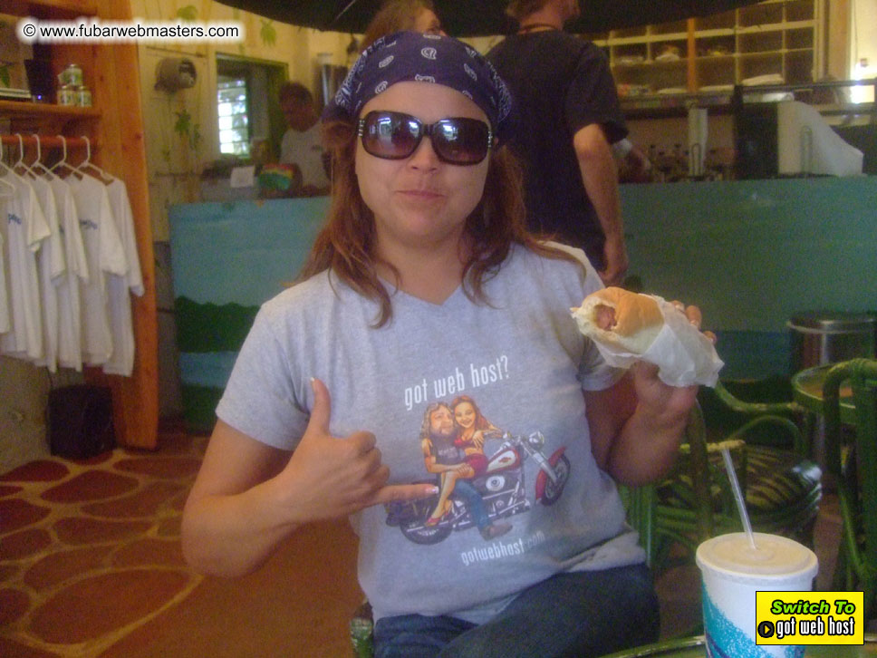 GoodGirl & Baddog's Hawaii Photos