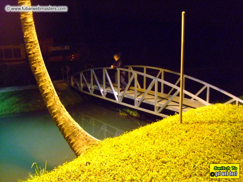 GoodGirl & Baddog's Hawaii Photos