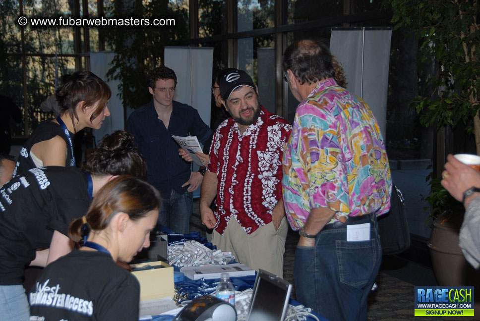 Registration & Seminars