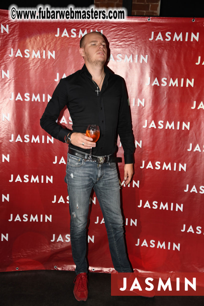 Wild & Red - Party by Jasmin
