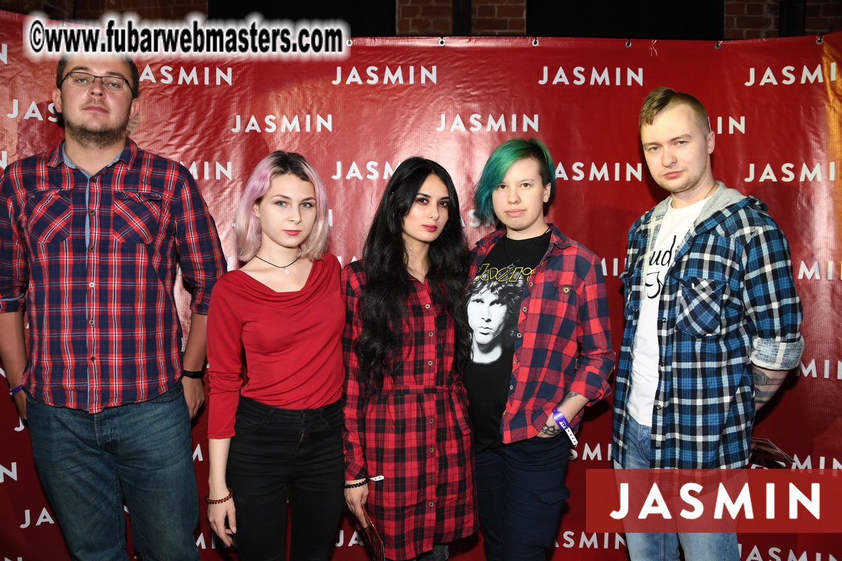 Wild & Red - Party by Jasmin