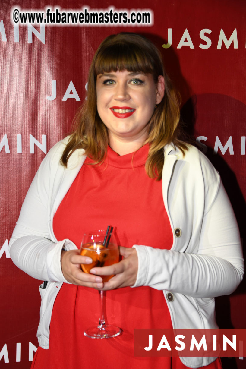 Wild & Red - Party by Jasmin