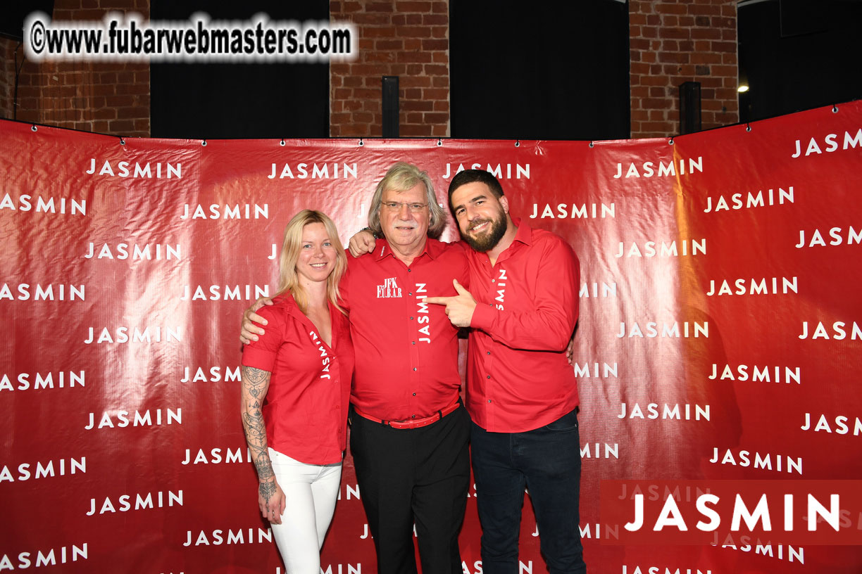 Wild & Red - Party by Jasmin