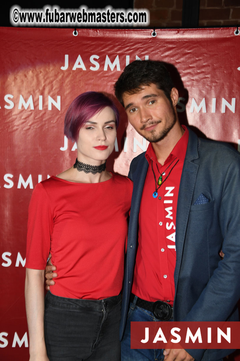 Wild & Red - Party by Jasmin