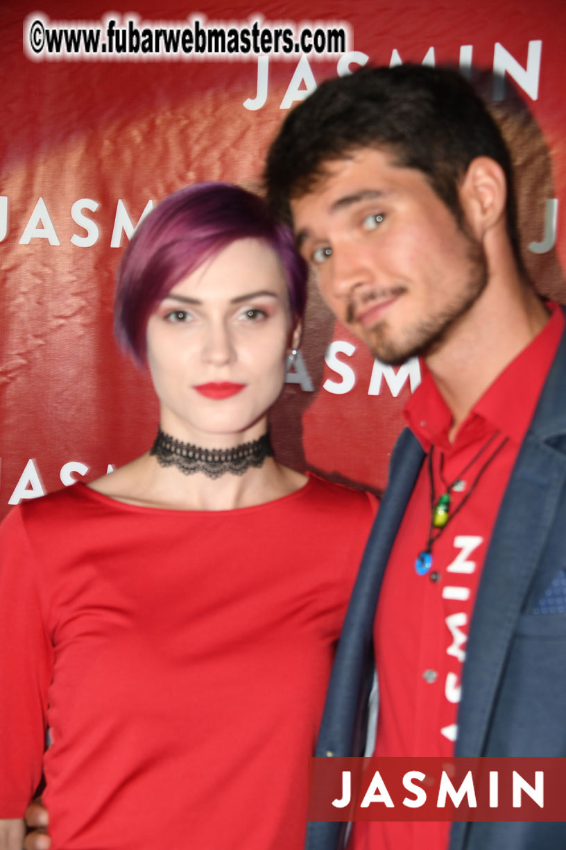 Wild & Red - Party by Jasmin