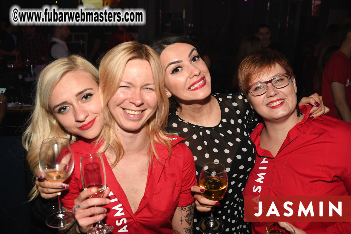 Wild & Red - Party by Jasmin