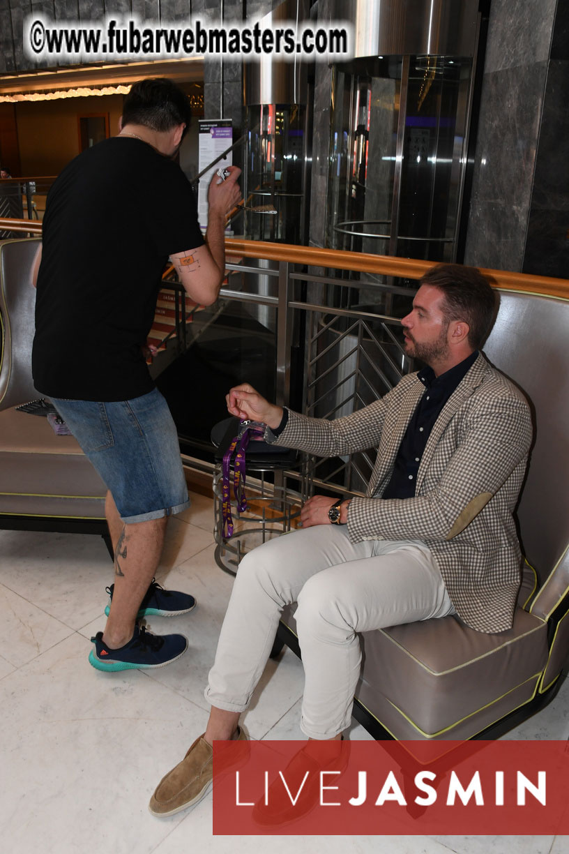 Registration and Preshow