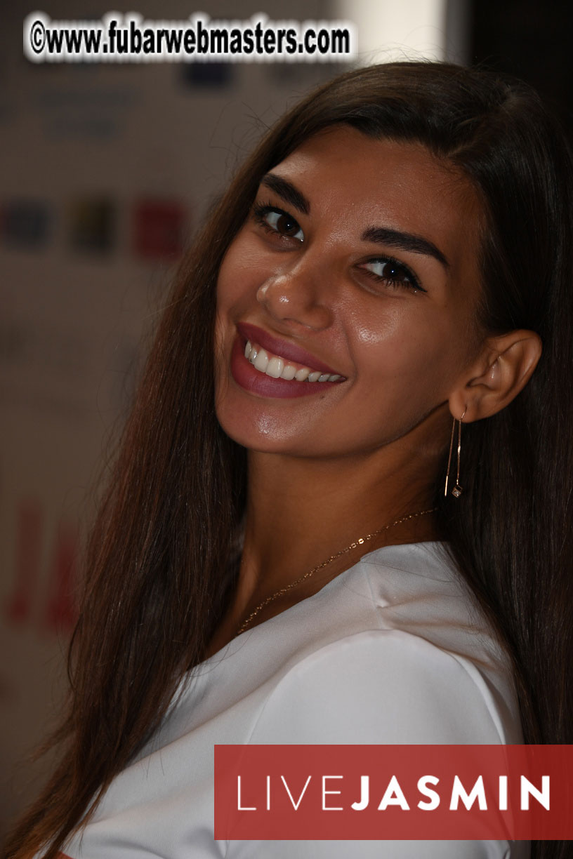 Registration and Preshow