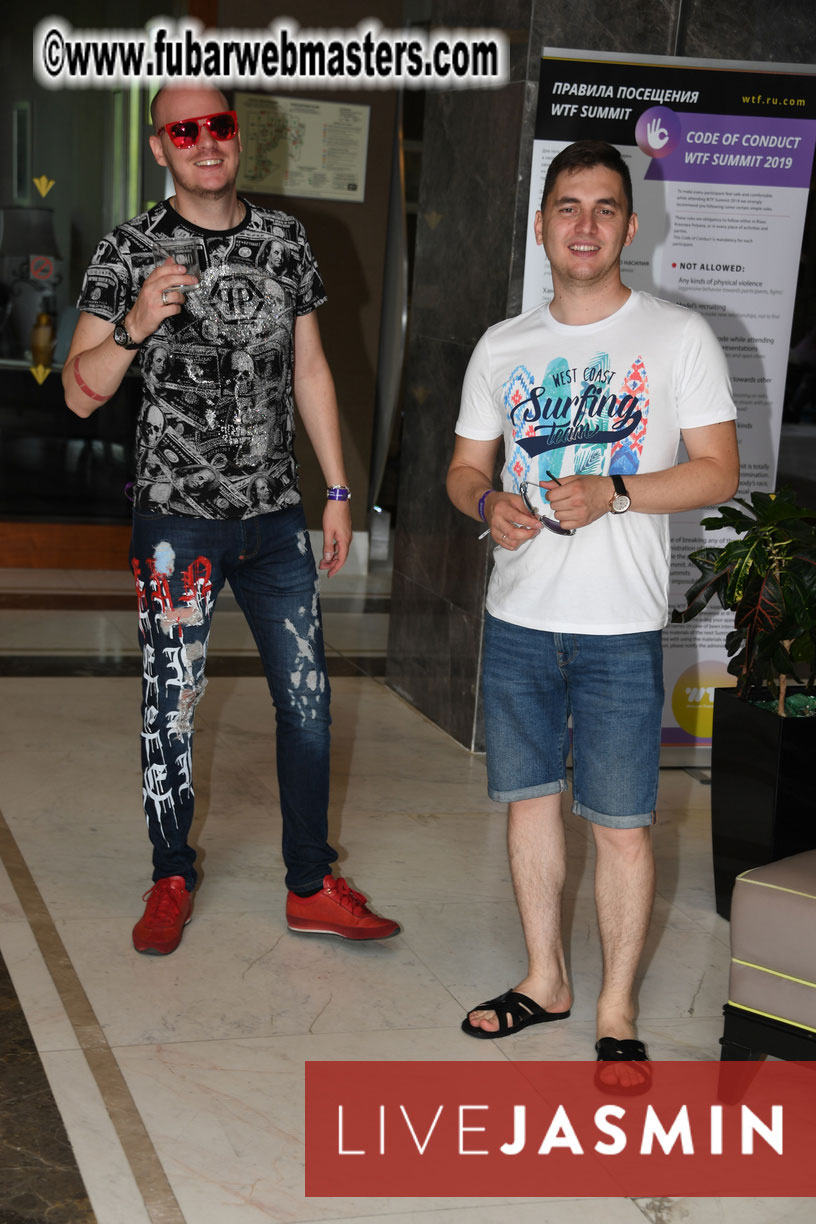 Registration and Preshow