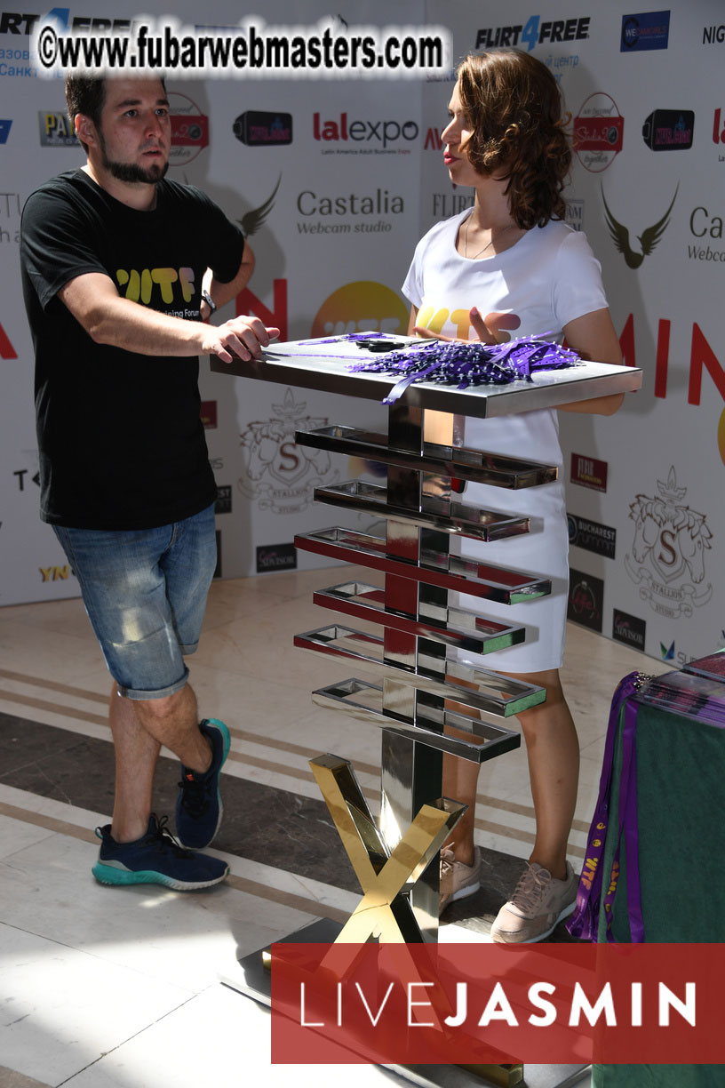 Registration and Preshow