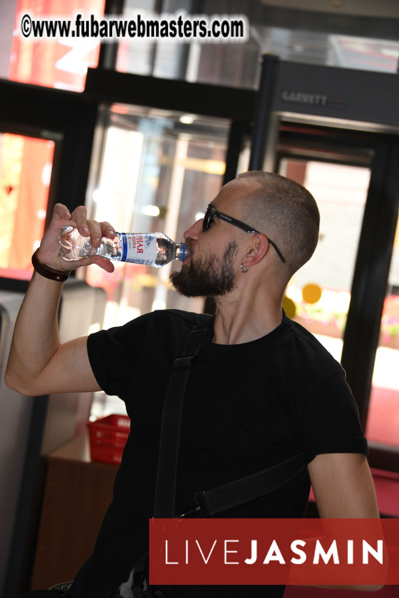 Registration and Preshow