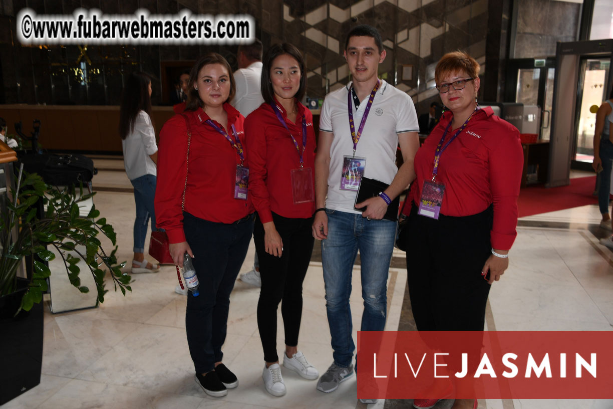 Registration and Preshow