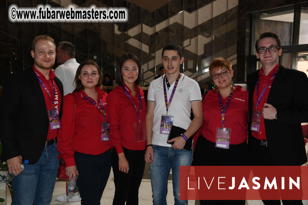 Registration and Preshow