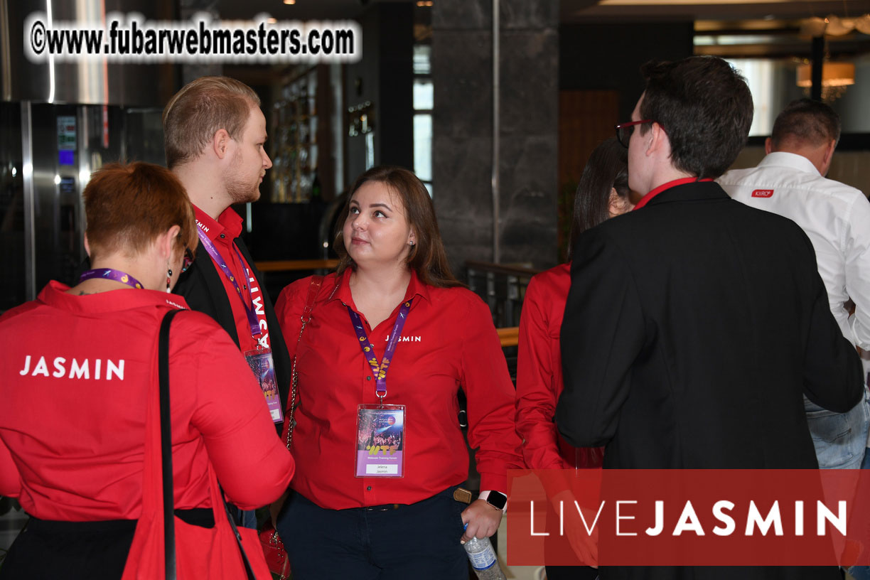 Registration and Preshow