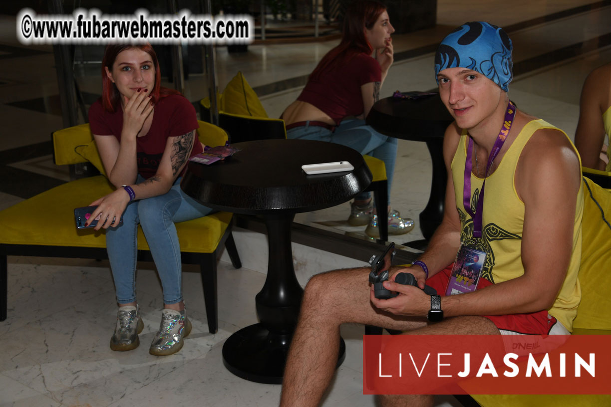 Registration and Preshow