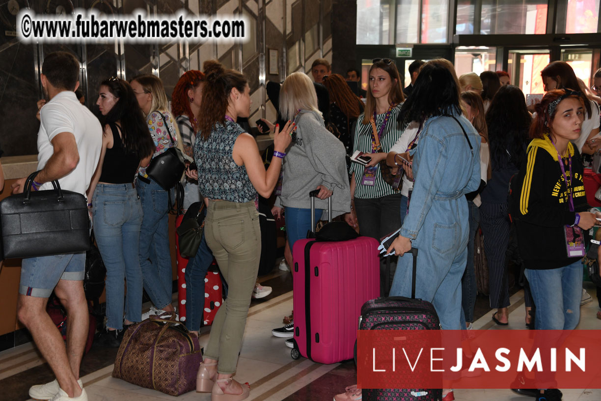 Registration and Preshow