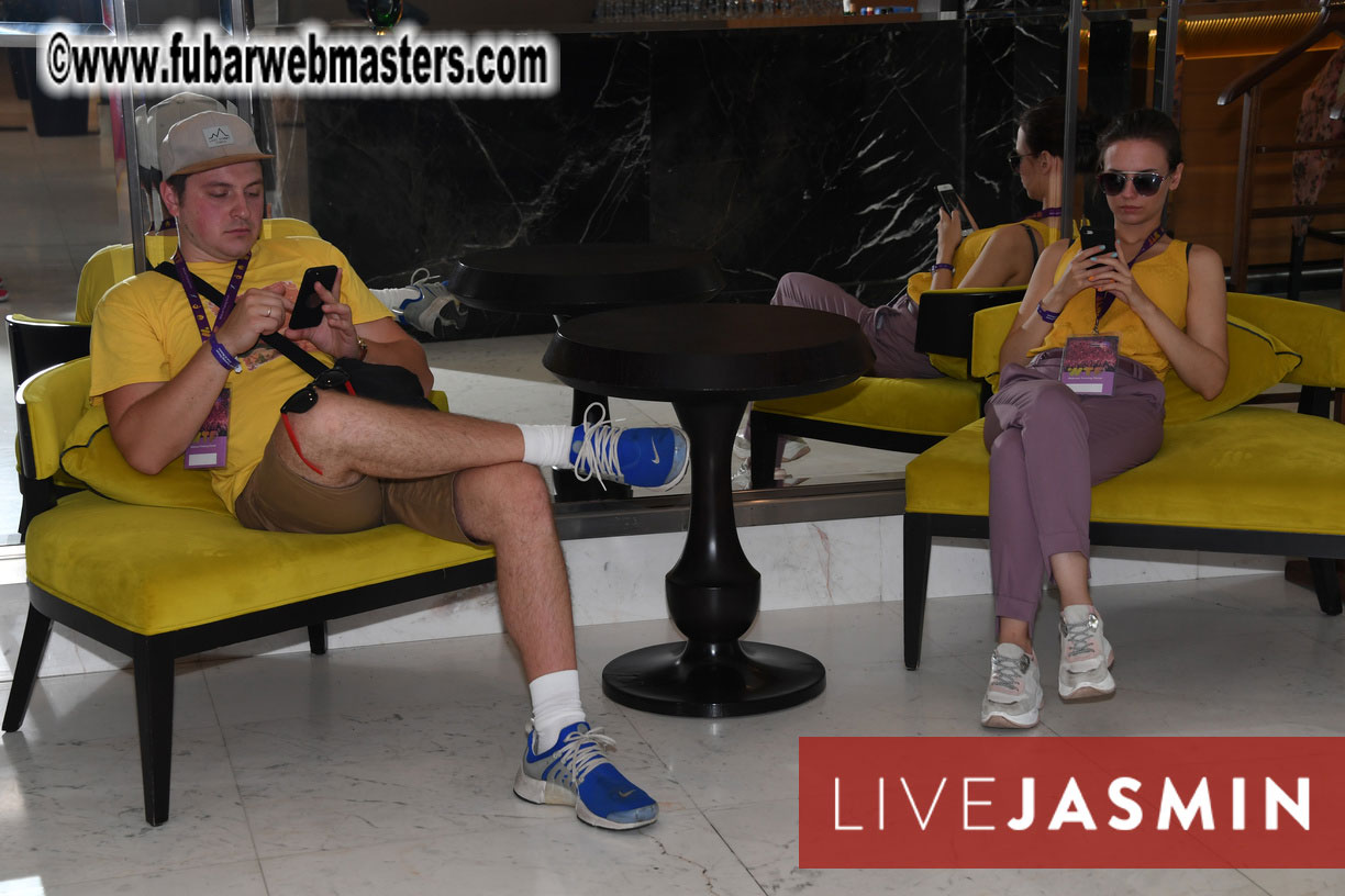 Registration and Preshow