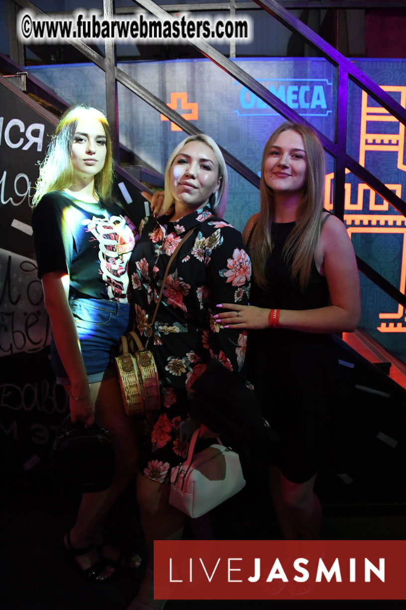 Tropical Paradise Party 