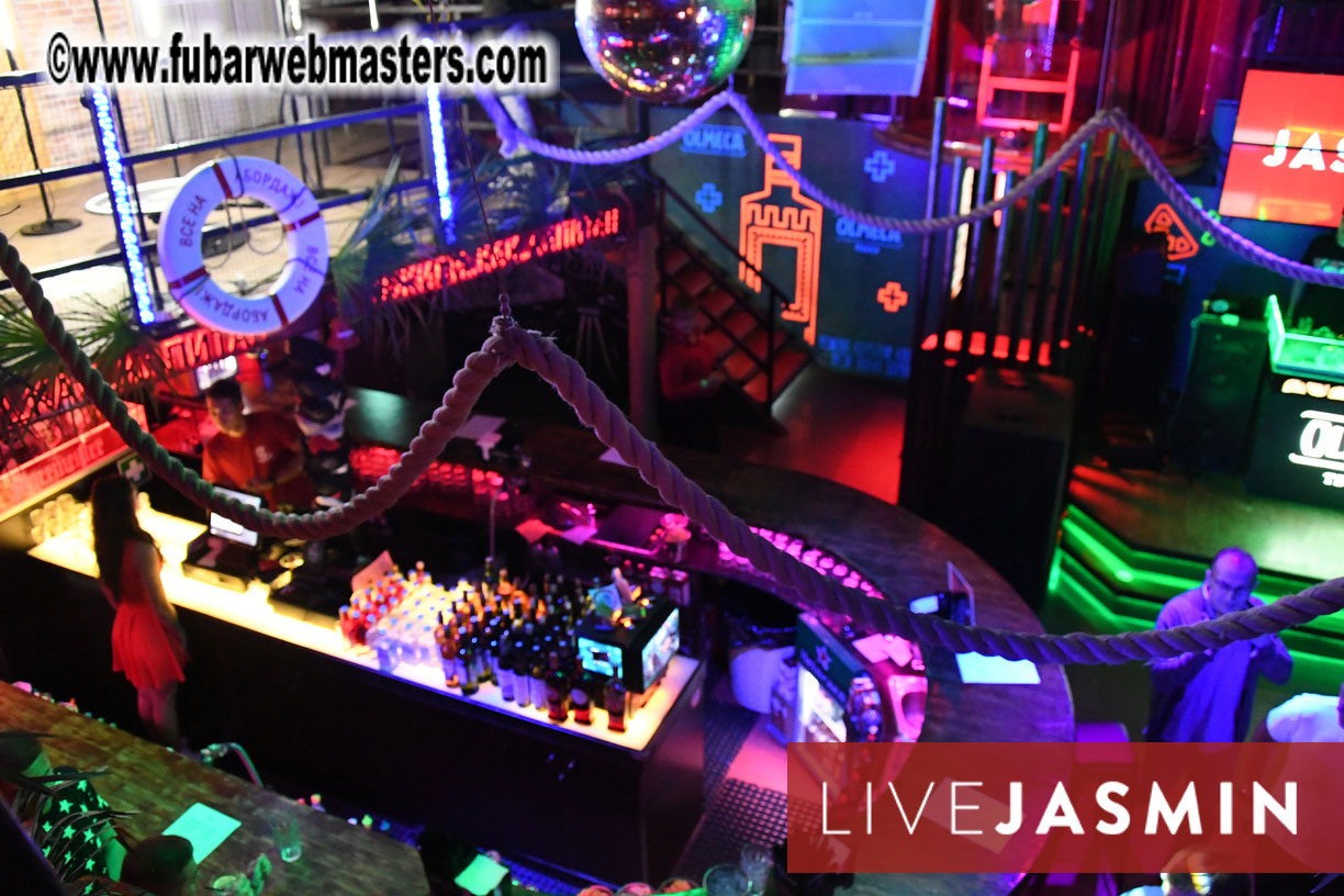 Tropical Paradise Party 