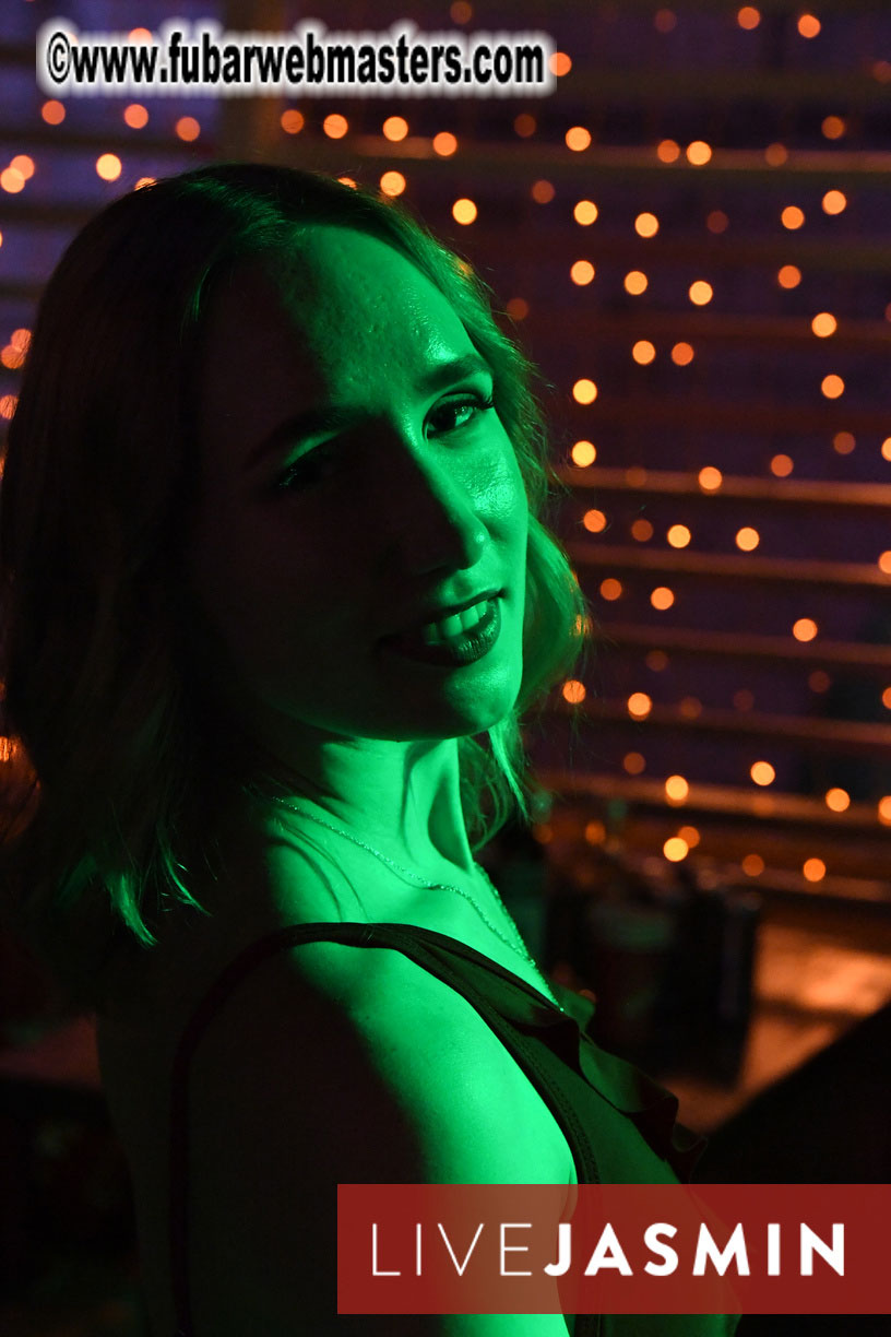 Tropical Paradise Party 