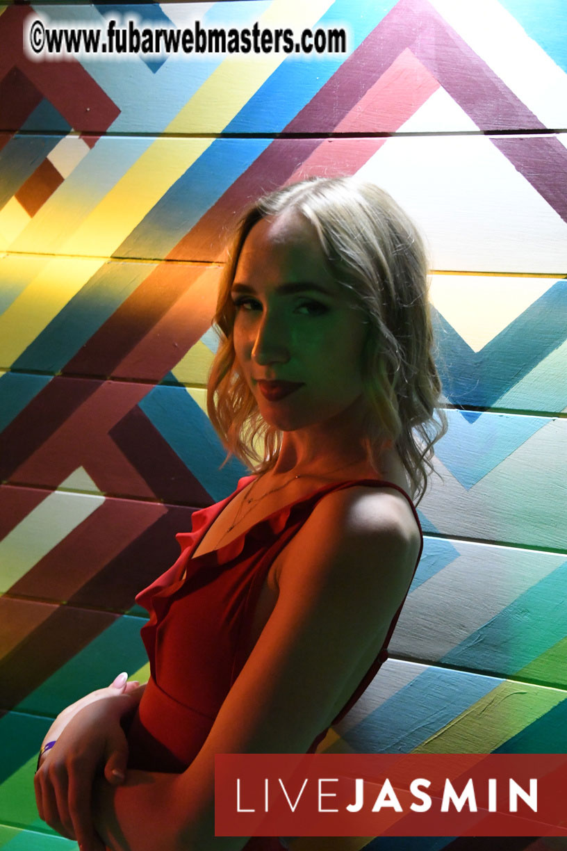 Tropical Paradise Party 