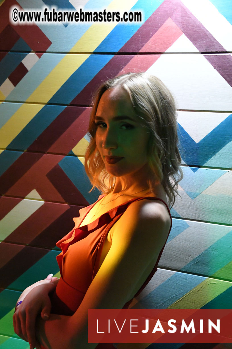 Tropical Paradise Party 