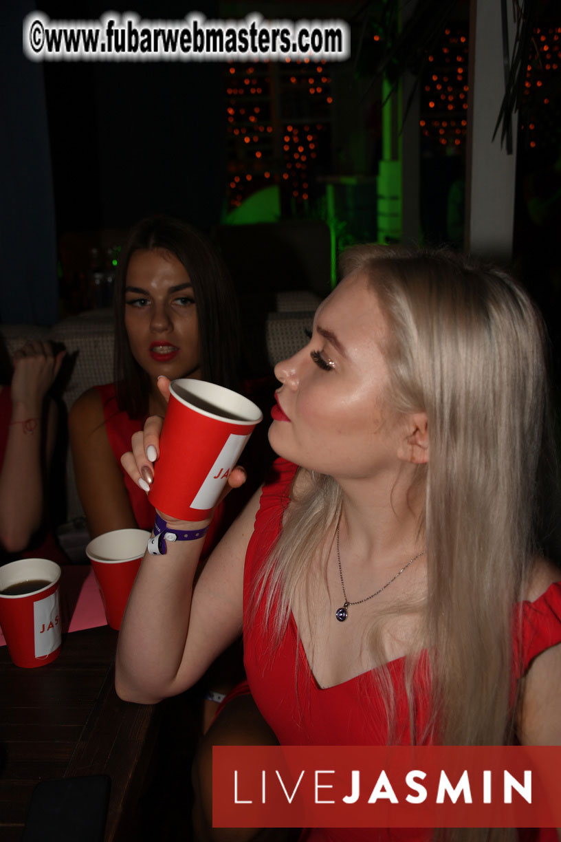 Tropical Paradise Party 