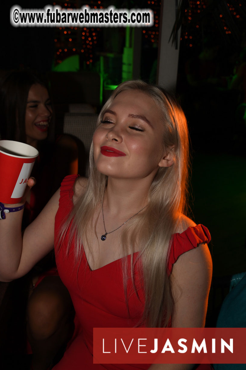 Tropical Paradise Party 