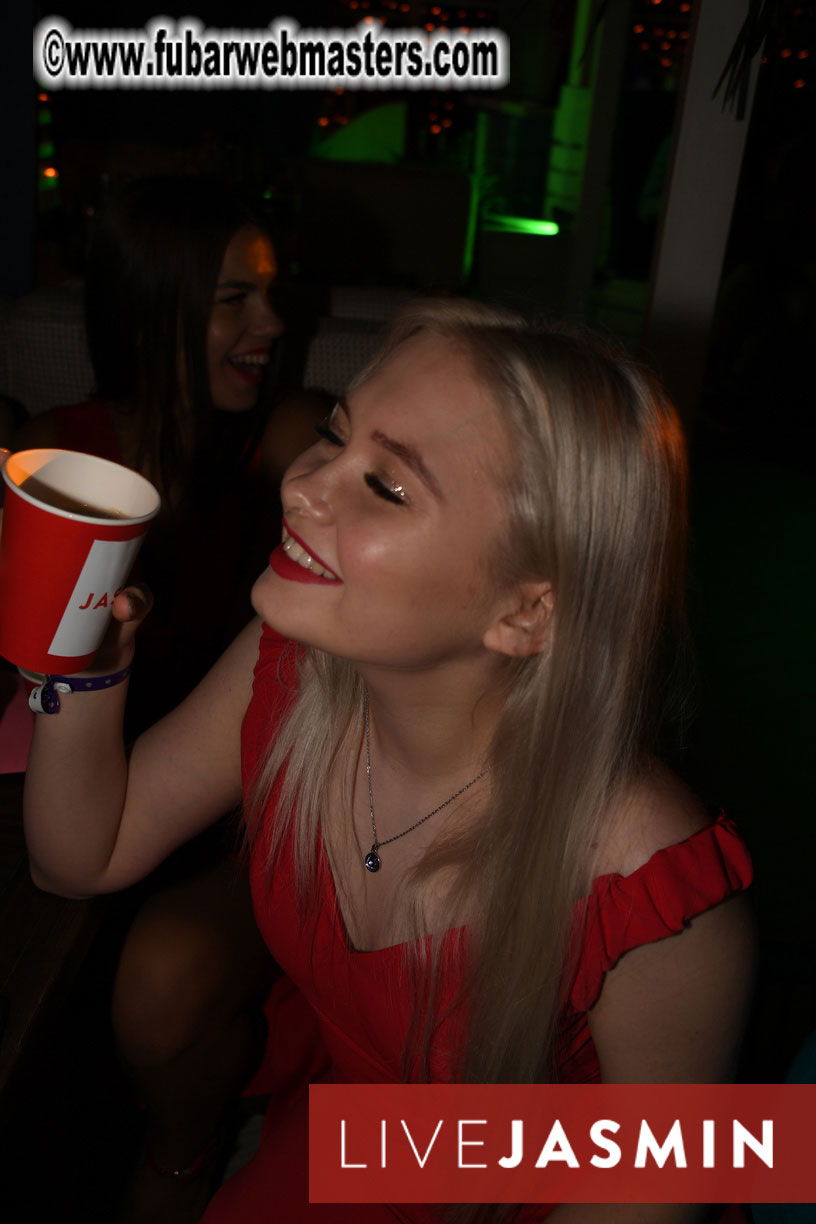 Tropical Paradise Party 