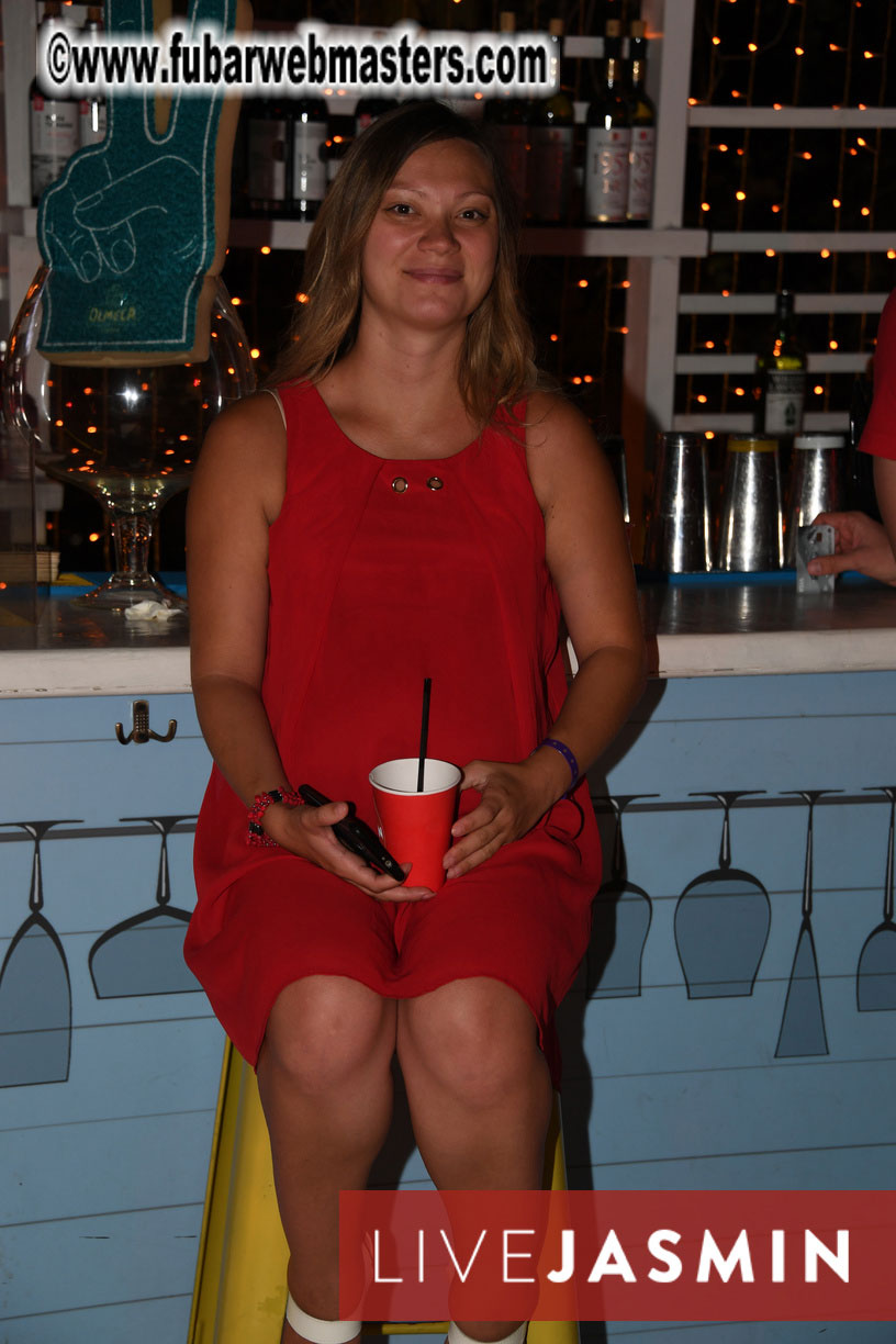 Tropical Paradise Party 