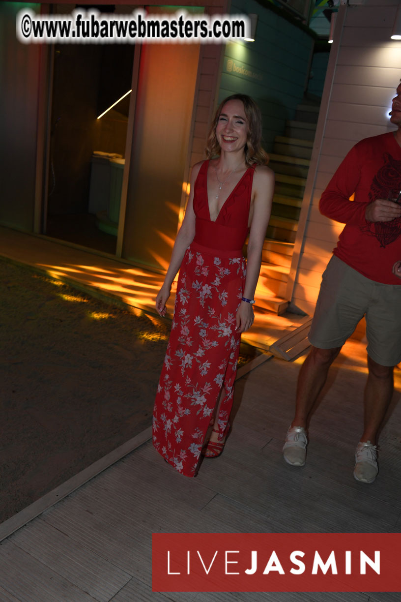 Tropical Paradise Party 