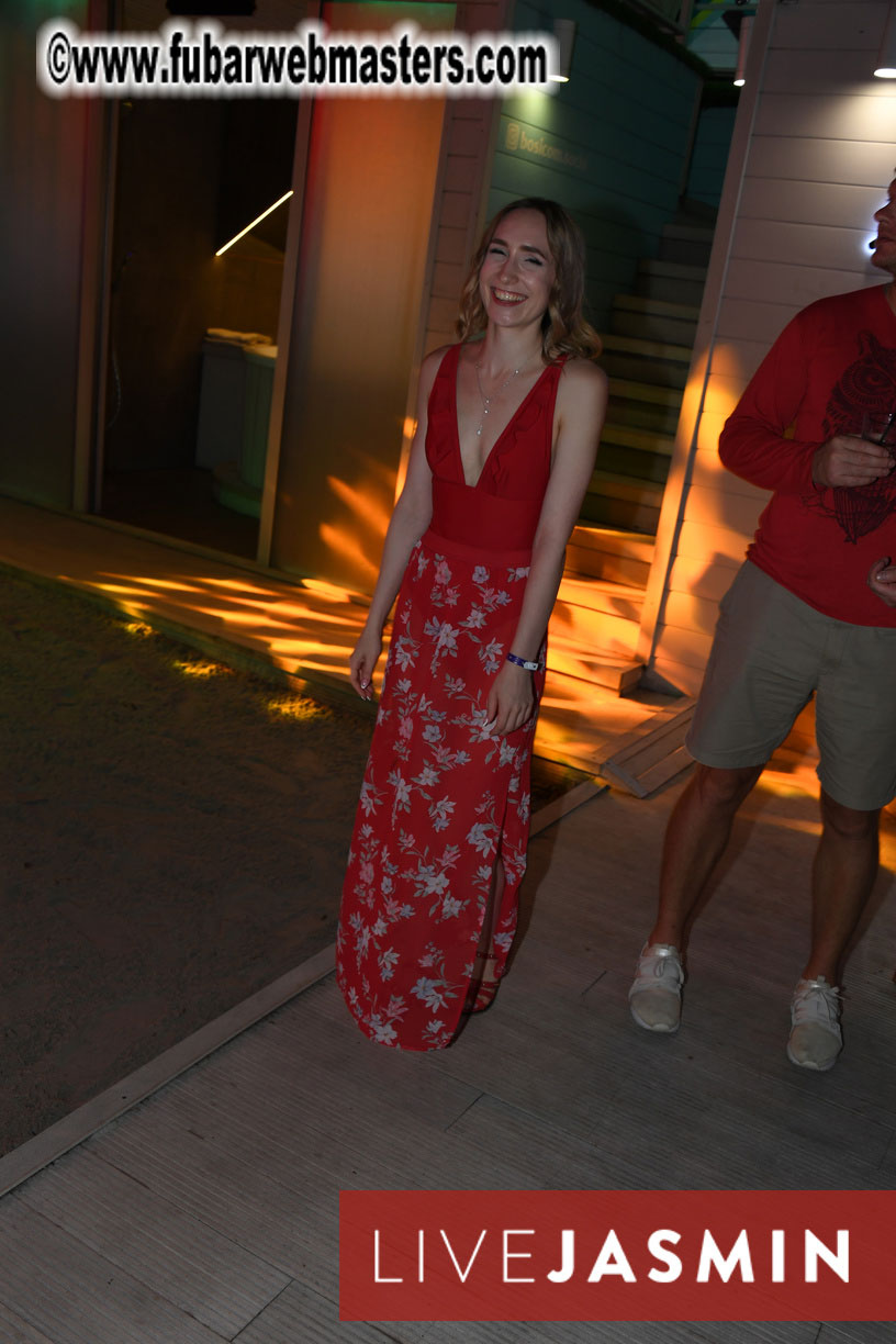 Tropical Paradise Party 